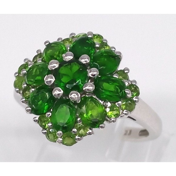 Emerald Green Gemstone Ring Cluster 925 Sterling Silver Size 7 Designer Sparkly! - Picture 4 of 13